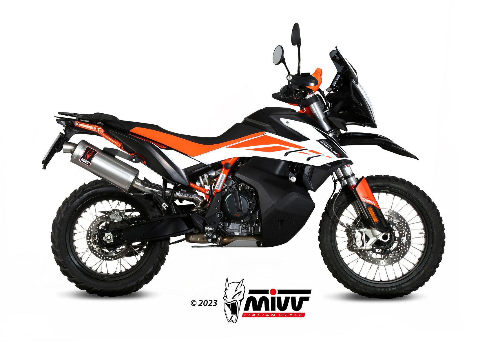 KTM_Adventure790_19-_74KT021LEKX_01.jpg