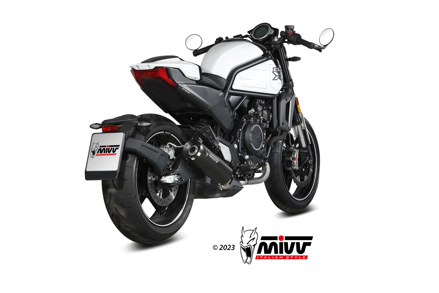 CF-Moto_700CLX_23-_73CF003LH1BA_02.jpg