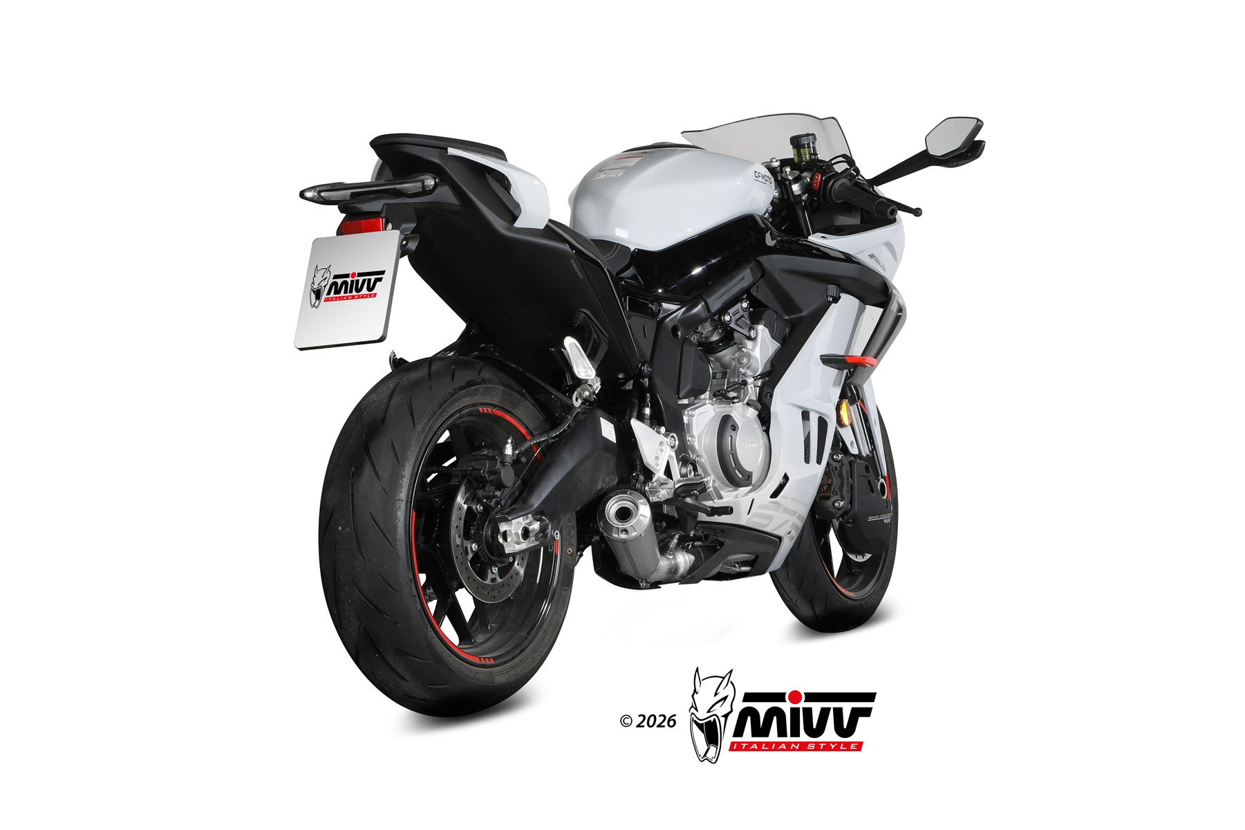 CF-Moto_675SR-R_25-_73CF011LC4T_02.jpg