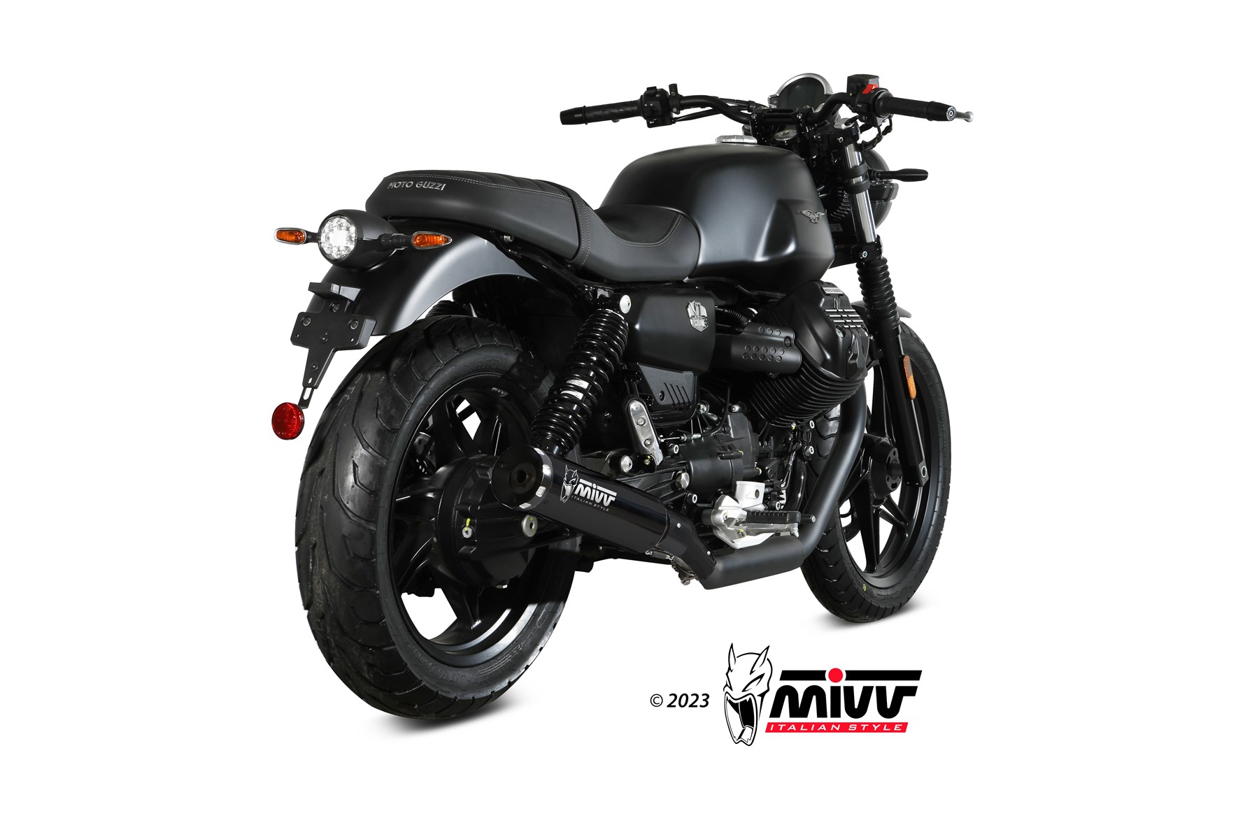 Motoguzzi_V7_Stone_2022-_73M014LH1BA_02.jpg