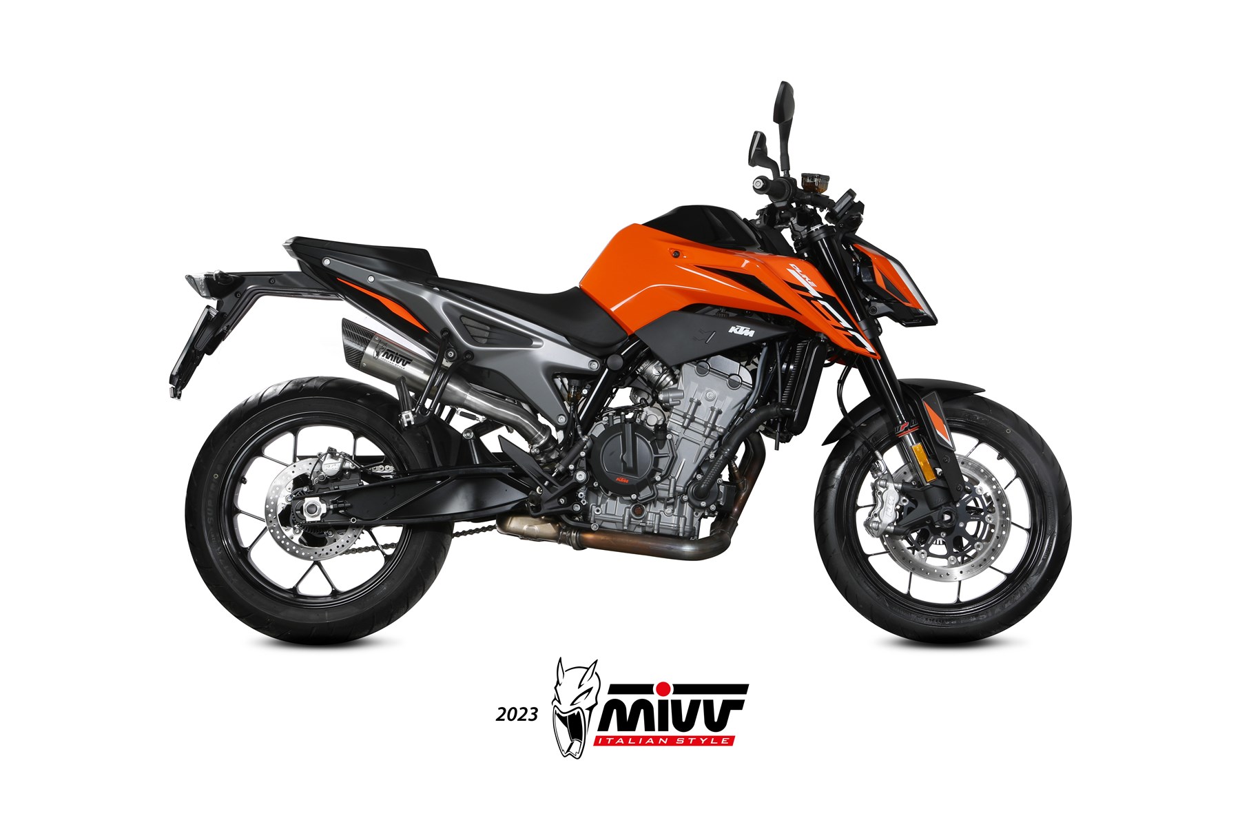 KTM_Duke790_23-_73KT020LC5T_01.jpg