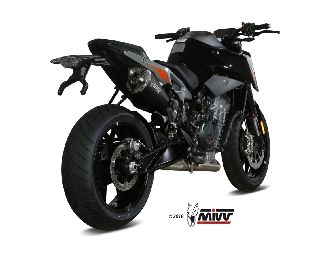 KTM_Duke790_18-_73KT020LDRB_02_PPG.jpg