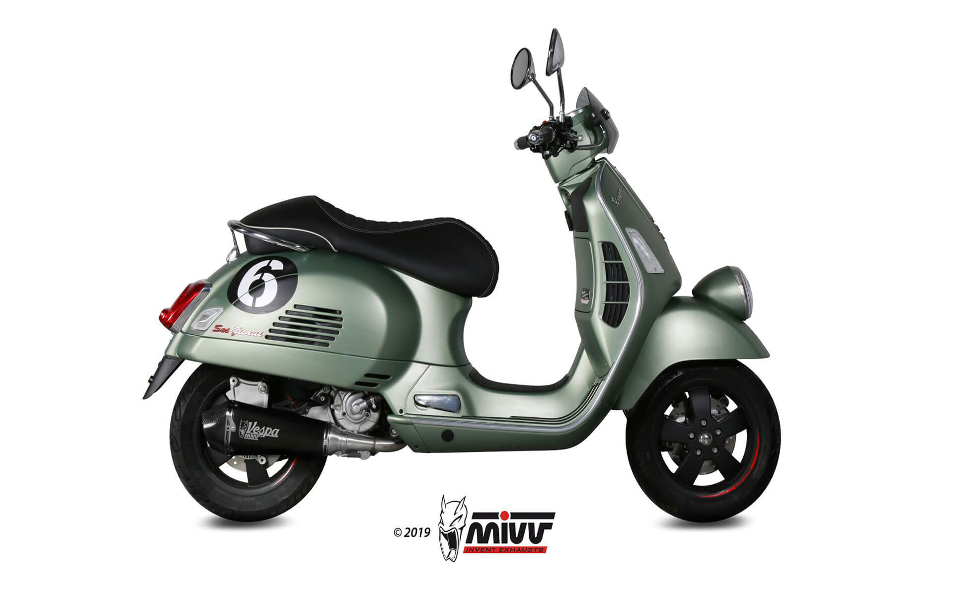 Piaggio_Vespa300GTS_05-16_73P008LDRB_01-1.jpg