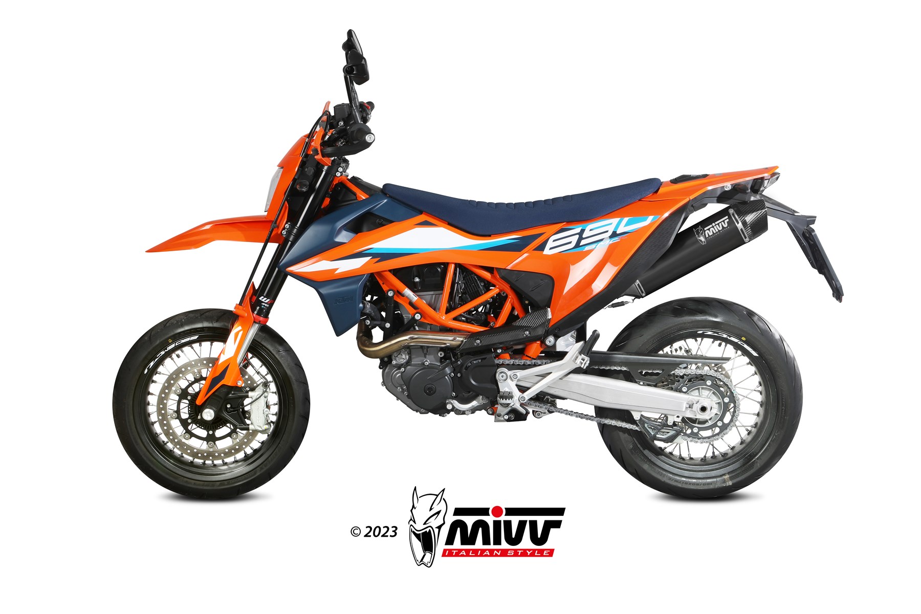 KTM_SMC690_2023_73KT031LXBC_01.jpg