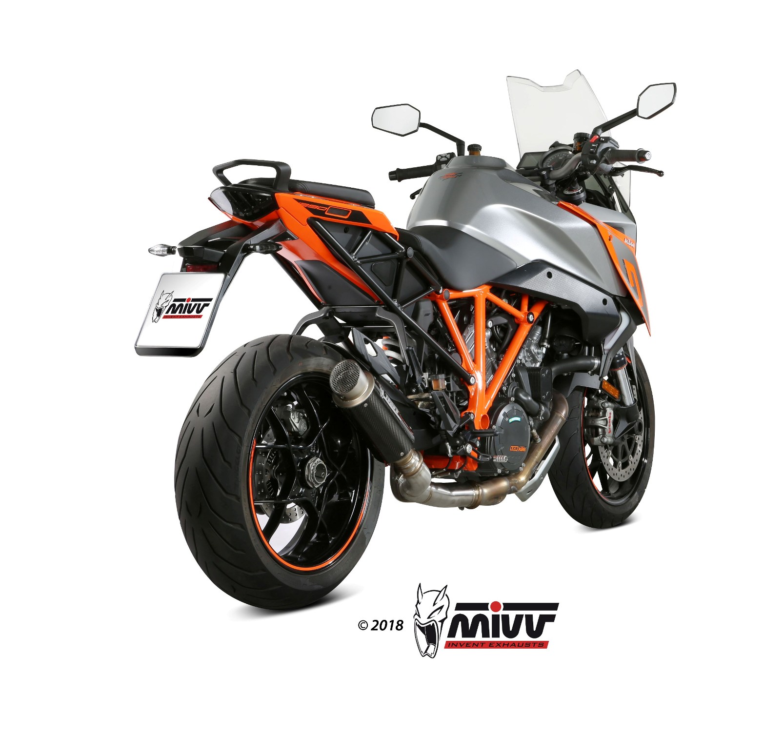 KTM_SUPERDUKE_1290_GT_16-_73KT018L2P_02_NK.jpg